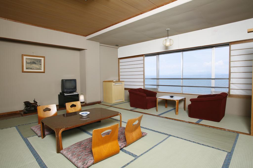 Ibusuki Seaside Hotel Exterior photo